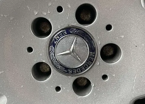 Ковпачки на диски 71/75 мм без кільця (4 шт, сині V2) для Mercedes-Benz — Mercedes-Benz DianaParts