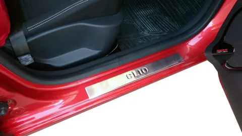Накладки на пороги OmsaLine (4 шт, нерж.) для Renault Clio IV 2012-2019 рр — Renault Clio IV 2012-2019 гг. DianaParts