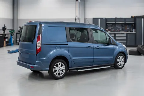 Бокові пороги Duru (2 шт., алюміній) Максі база для Ford Connect 2014-2021 рр — Ford Connect 2014-2021 гг. DianaParts