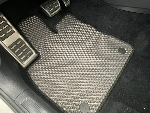 Килимки EVA (Чорний) для Volkswagen Golf Sportsvan 2014-2020 рр — Volkswagen Golf Sportsvan 2014-2020 гг. DianaParts