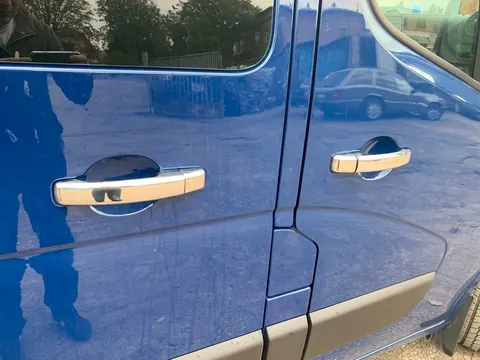 Накладки на ручки (4 шт) 1 отвір, Carmos - Хромований пластик для Nissan NV400 2010-2024 рр — Nissan NV400 2010-2024 гг. DianaParts