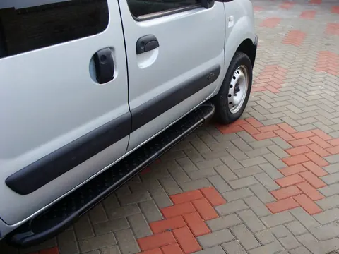 Бокові пороги Allmond Black (2 шт., алюміній) для Renault Kangoo 1998-2008 рр — Renault Kangoo 1998-2008 гг. DianaParts