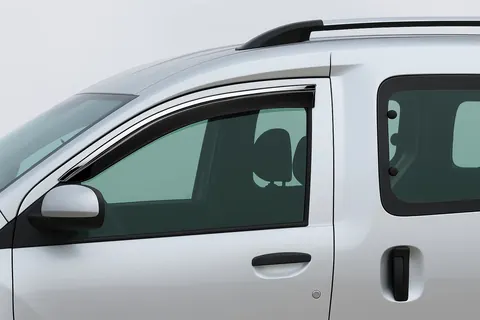 Вітровики з хромованим молдингом Niken Luxury (2 шт) для Dacia Dokker 2013-2022 рр — Dacia Dokker 2013-2022 гг. DianaParts