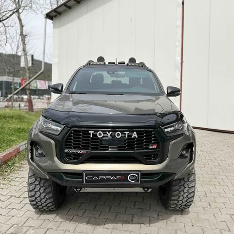 Дефлектор капота (2020-2026, EuroCap) для Toyota Hilux 2015- рр — Toyota Hilux 2015- гг. DianaParts