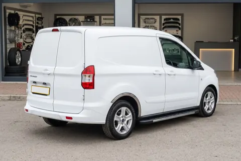 Бокові пороги Duru (2 шт., алюміній) для Ford Courier 2014-2023 рр — Ford Courier 2014-2023 гг. DianaParts