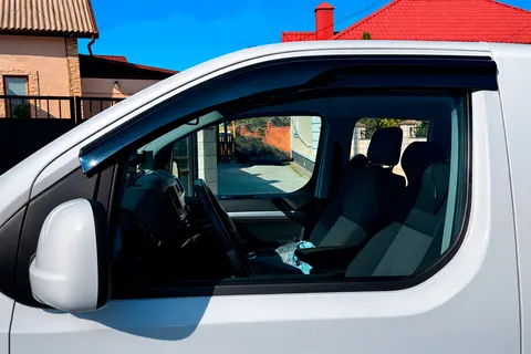 Вітровики (2 шт., Sunplex Sport) для Peugeot Traveller 2017- рр — Peugeot Traveller 2017- гг. DianaParts