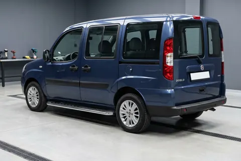 Бокові пороги Maydos V1 (2 шт., Алюміній -2026 нерж) Стандартна база для Fiat Doblo I 2005-2010 рр — Fiat Doblo I 2005-2010 гг. DianaParts