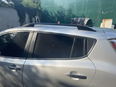 Рейлінги Skyport (чорні) для Nissan Leaf 2010-2017 рр — Nissan Leaf 2010-2017 гг. DianaParts