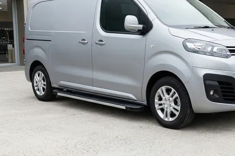 Бокові пороги Maya V1 (2 шт., алюміній) XS - Коротка база для Citroen SpaceTourer 2016- рр — Citroen SpaceTourer 2016- гг. DianaParts