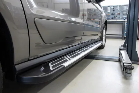 Бокові пороги Sunrise (2 шт., Алюміній) Стандартна база для Ford Connect 2021- рр — Ford Connect 2021- гг. DianaParts