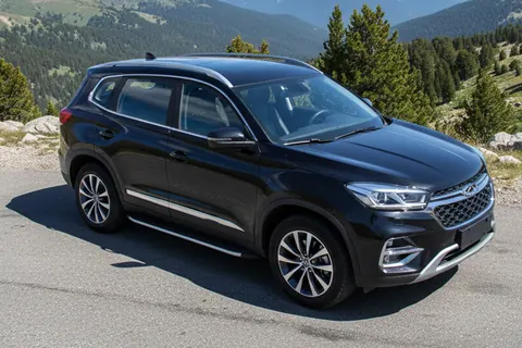 Бокові пороги Fullmond (2 шт., алюміній) для Chery Tiggo 8 2017- рр — Chery Tiggo 8 2017- гг. DianaParts