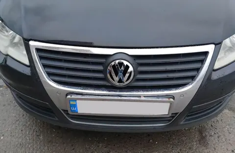 Передній значок V1 3C0853601C для Volkswagen Passat B6 2006-2012 рр — Volkswagen Passat B6 2006-2012 гг. DianaParts