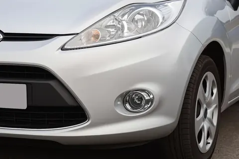 Накладки на туманки (2 шт, пласт) для Ford Fiesta 2008-2017 рр — Ford Fiesta 2008-2017 гг. DianaParts