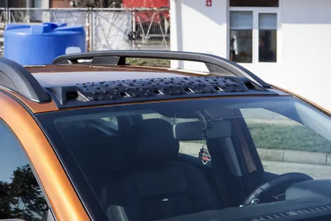 Козирьок лобовога скла EuroCap для Dacia Duster 2018-2024 рр — Dacia Duster 2018-2024 гг. DianaParts