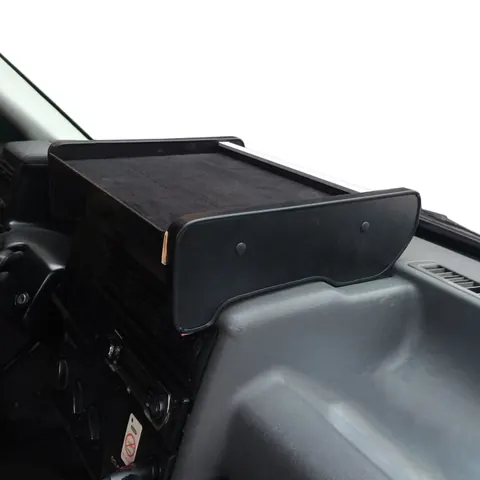 Полиця на панель (тип-1) для Volkswagen T4 Transporter 1990-2003 рр — Volkswagen T4 Transporter 1990-2003 гг. DianaParts